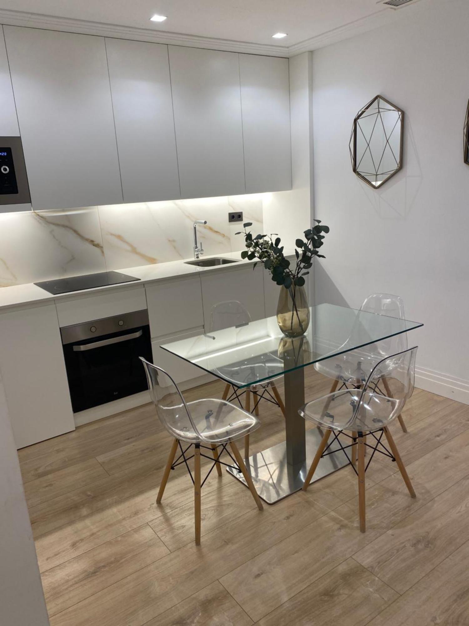 Lujoso Apto Paseo Del Prado Apartment Мадрид Екстериор снимка